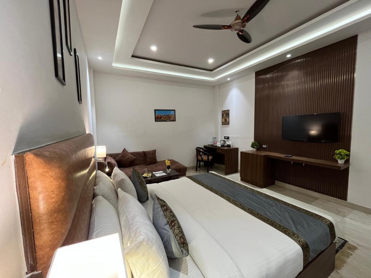 Hotel Kalawati Palace Benares Buitenkant foto